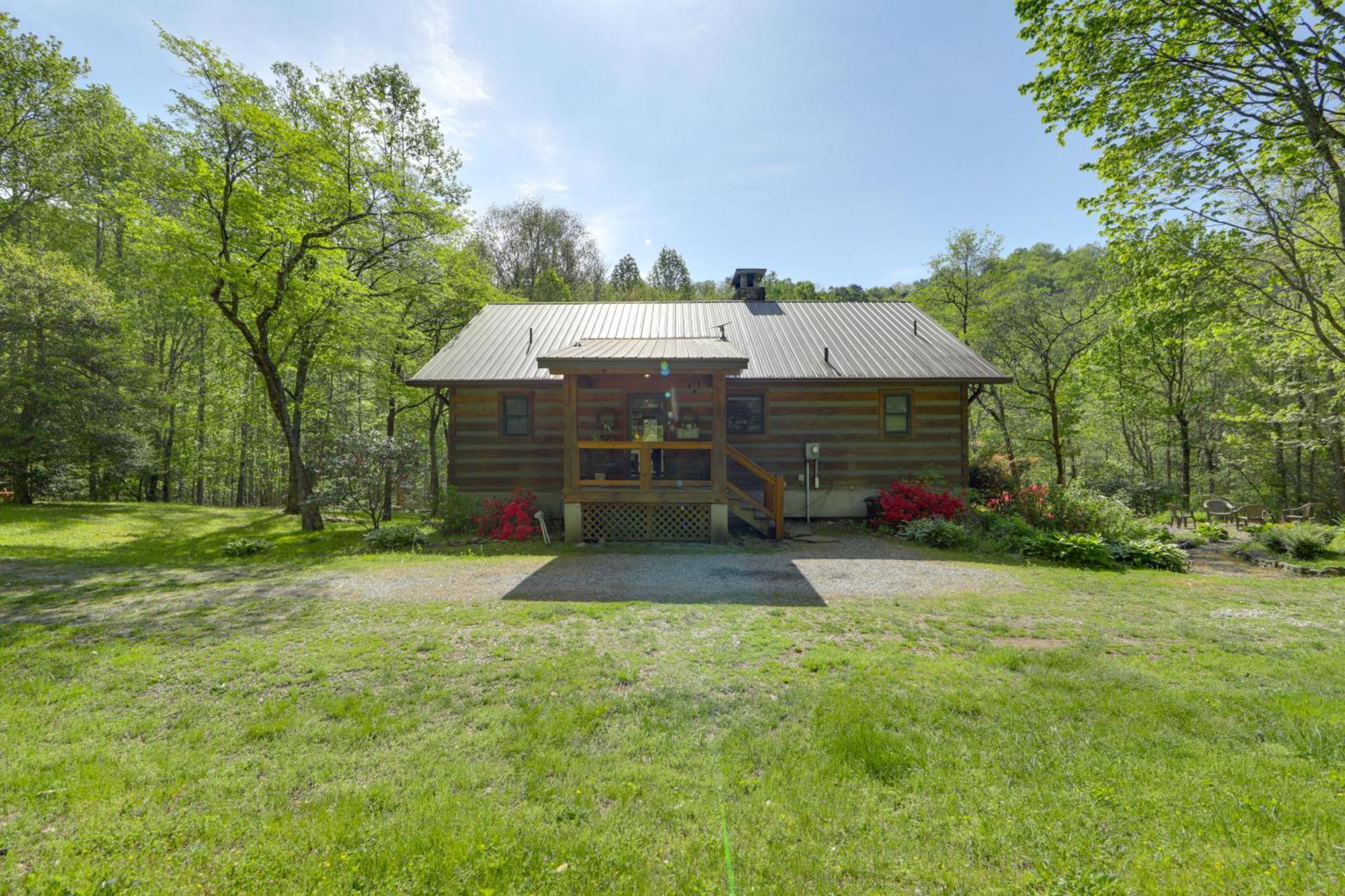 North Carolina Cabin - Hot Tub, Near Coopers Creek Bryson City Exterior photo